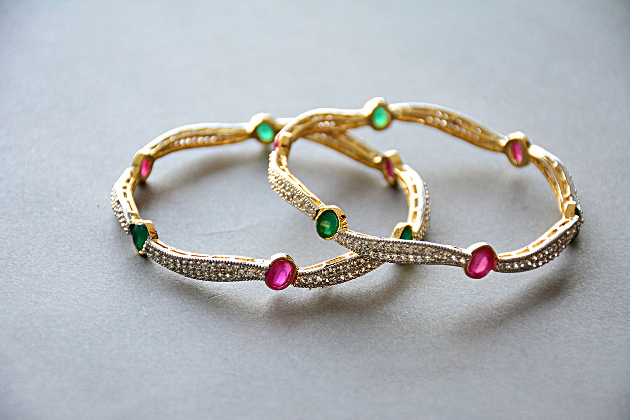 Sparkling Statements - Top Fashion Jewelry Trends For 2024