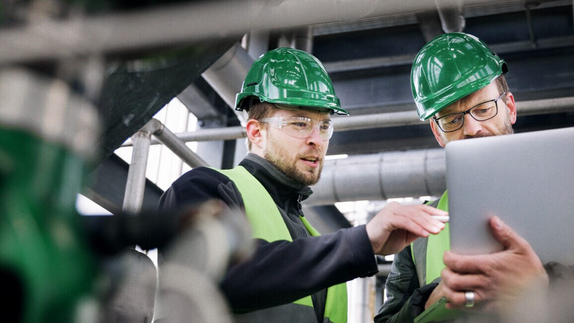 20 Sustainable Workwear Brands For Architects - Ethical Fashion For Professionals